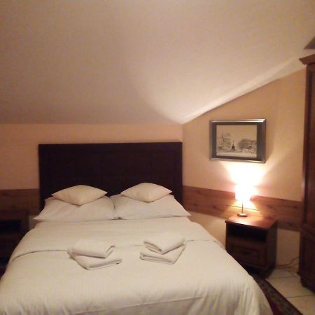 Villa Minerva Zielona Góra Esterno foto