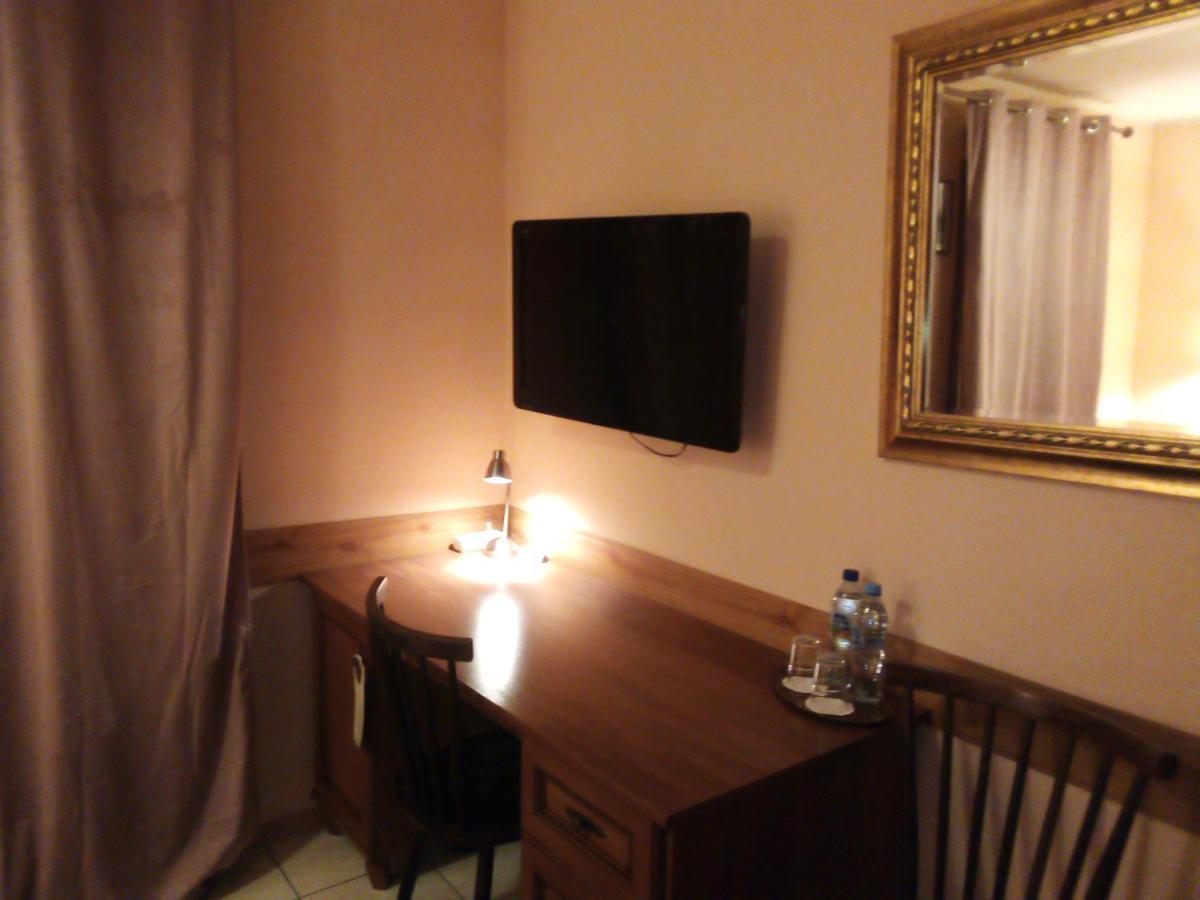 Villa Minerva Zielona Góra Esterno foto
